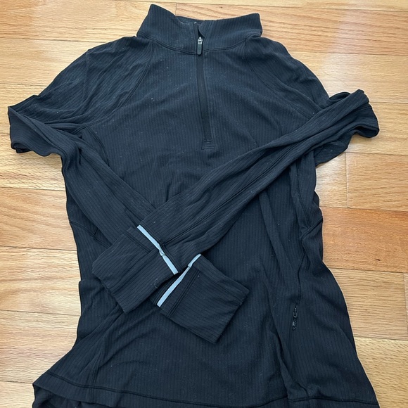 lululemon athletica Black Long Sleeve Top half zip luru run - Picture 1 of 3